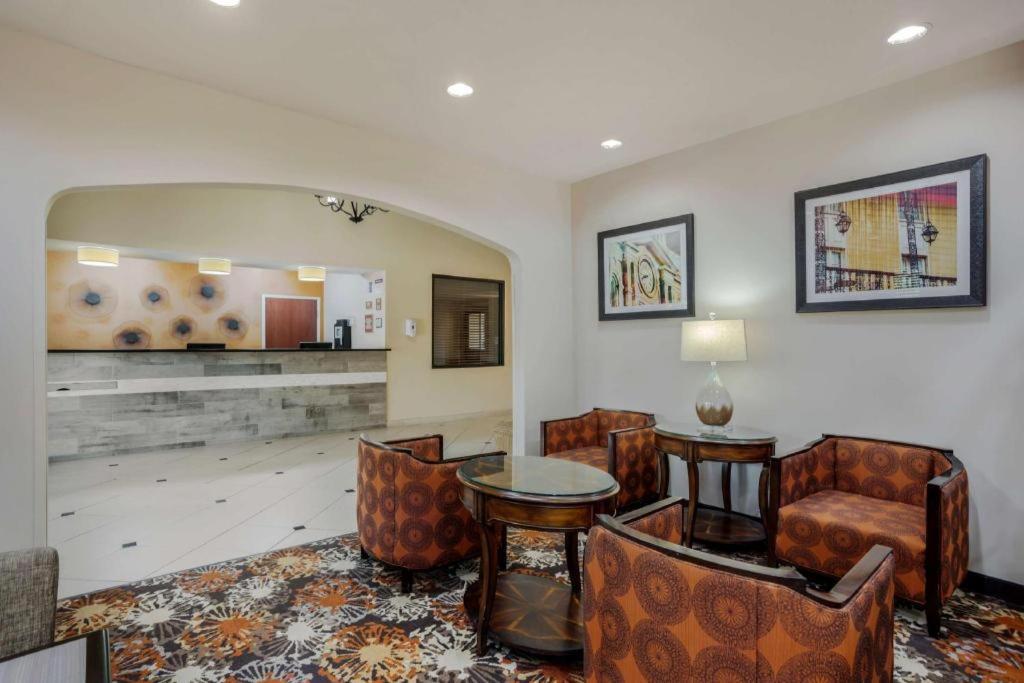 Best Western Plaquemine Inn Екстер'єр фото