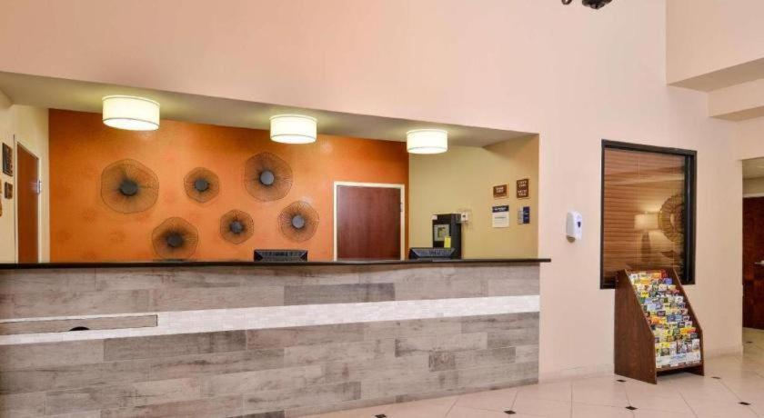 Best Western Plaquemine Inn Екстер'єр фото